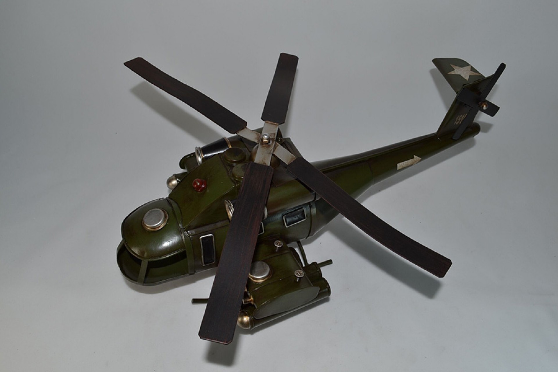 Dekorativna figura HELICOPTER