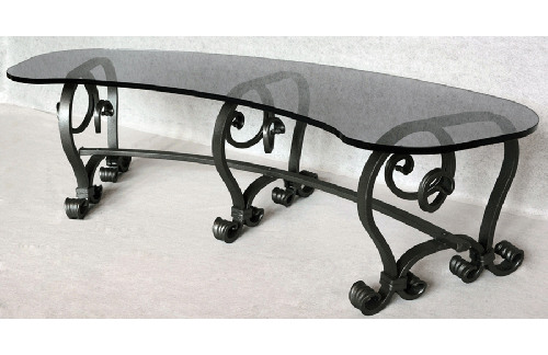 Ročno kovana polkrožna klop s sedalom iz akrilnega stekla 138x51cm