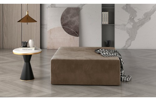 Elegantni kvadratni tabure Kelim