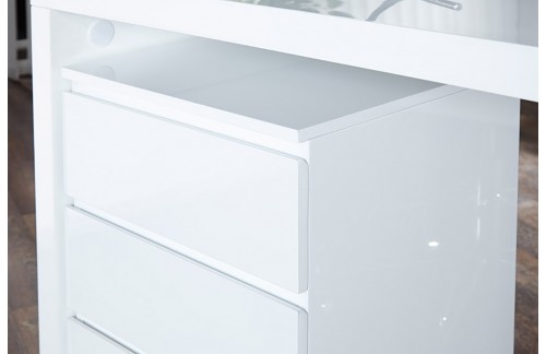 SAMOSTOJEČ PREDALNIK PANTER, EKSPONAT