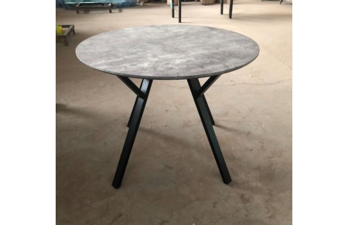 JEDILNA MIZA SEVILIA