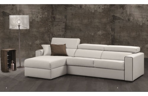 Vrhunska sedežna garnitura STRAUSS z ležiščem