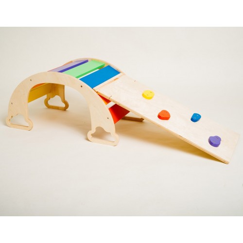 MONTESSORI GUGALNICA S PLEZALNO STENO (VEČ BARV)