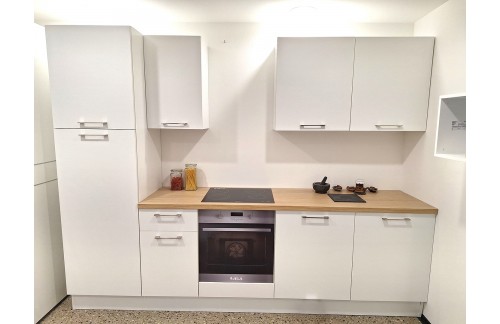 KUHINJA UNIKA - EKSPONAT